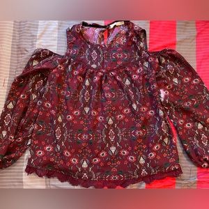 Women’s blouse
